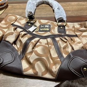 Coach purse, brown , new with tags